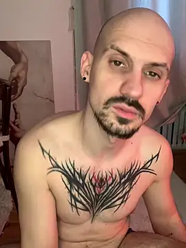 Snapshot of AssHunter4k chatting on 02-26-25, 09:10 AssHunter4k online show from 02-26-25, 09:10