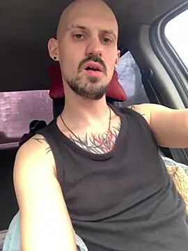 Snapshot of AssHunter4k chatting on 02-27-25, 02:54 AssHunter4k online show from 02-27-25, 02:54