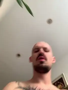 Snapshot of AssHunter4k chatting on 03-09-25, 07:01 AssHunter4k online show from 03-09-25, 07:01