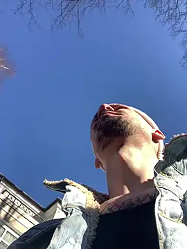 Snapshot of AssHunter4k chatting on 03-15-25, 08:15 AssHunter4k online show from 03-15-25, 08:15