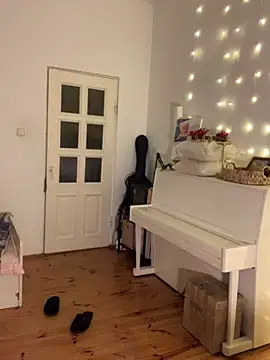 Snapshot of AssHunter4k chatting on 03-20-25, 07:46 AssHunter4k online show from 03-20-25, 07:46