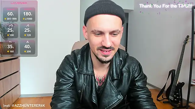 Snapshot of AssHunter4k chatting on 09-23-25, 07:44 AssHunter4k online show from 09-23-25, 07:44