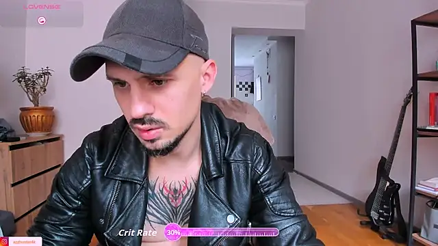 Snapshot of AssHunter4k chatting on 10-18-25, 08:04 AssHunter4k online show from 10-18-25, 08:04