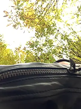 Snapshot of AssHunter4k chatting on 10-25-25, 07:05 AssHunter4k online show from 10-25-25, 07:05