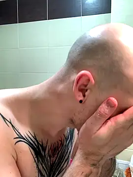 Snapshot of AssHunter4k chatting on 12-03-25, 08:34 AssHunter4k online show from 12-03-25, 08:34