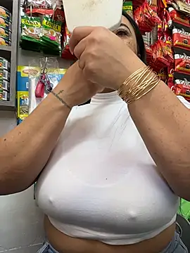 Miia Jazmin online show from 12-14-25, 01:16