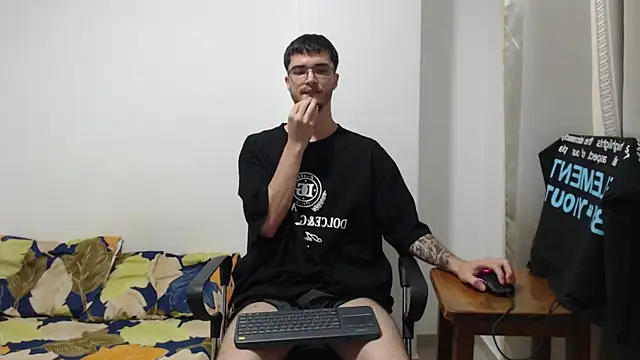 Aleex Miller online show from 10-10-25, 08:24