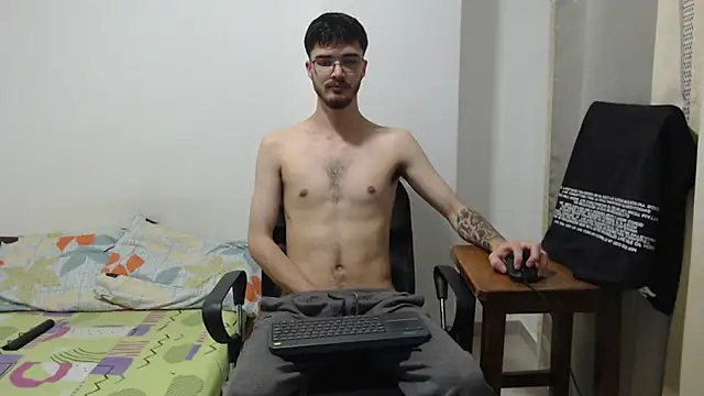 Aleex Miller online show from 11-23-25, 04:23