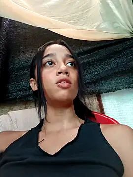 Zoe Sweett18 online show from 03-21-25, 07:46