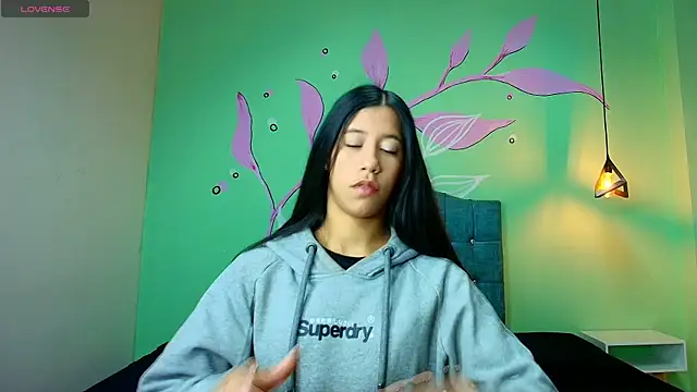 Snapshot of Connie_Bell chatting on 11-03-25, 06:42 Connie Bell online show from 11-03-25, 06:42