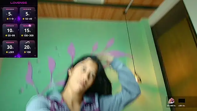 Snapshot of Connie_Bell chatting on 11-16-25, 12:44 Connie Bell online show from 11-16-25, 12:44