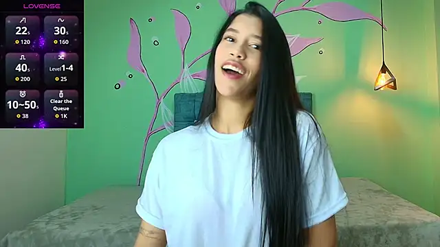 Snapshot of Connie_Bell chatting on 11-18-25, 03:05 Connie Bell online show from 11-18-25, 03:05