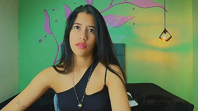 Snapshot of Connie_Bell chatting on 12-05-25, 08:01 Connie Bell online show from 12-05-25, 08:01