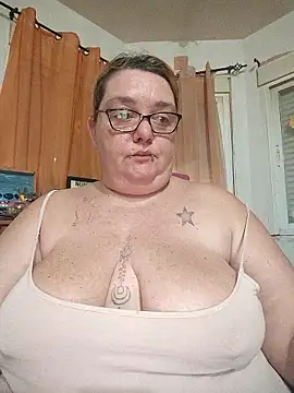 diosacurvy1984 online show from 01-13-26, 09:25