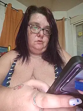 diosacurvy1984 online show from 02-26-26, 08:46