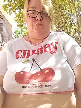 Snapshot of diosacurvy1984 chatting on 06-06-26, 11:26 diosacurvy1984 online show from 06-06-26, 11:26