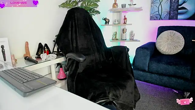 VioletParkker online show from 02-01-25, 11:32