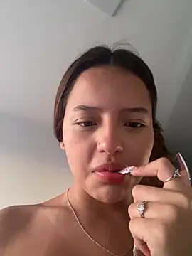 Sofia18 pinkk online show from 10-28-25, 10:34