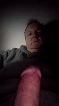 Snapshot of Paolo7619 chatting on 02-08-25, 01:22 Paolo7619 online show from 02-08-25, 01:22