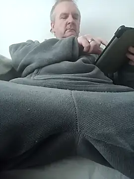 Snapshot of Paolo7619 chatting on 03-14-25, 09:46 Paolo7619 online show from 03-14-25, 09:46