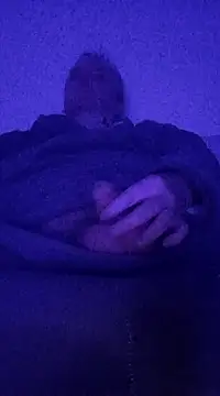 Snapshot of Paolo7619 chatting on 03-16-25, 03:47 Paolo7619 online show from 03-16-25, 03:47