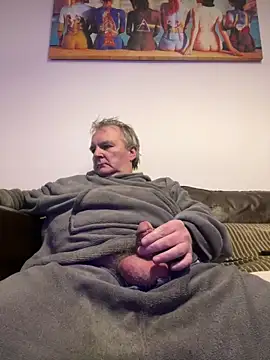 Snapshot of Paolo7619 chatting on 04-15-26, 07:58 Paolo7619 online show from 04-15-26, 07:58