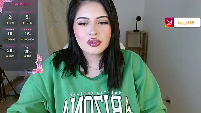 isabella1616 online show from 09-28-25, 04:07