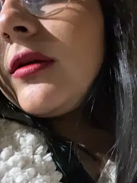 VanneCute1 online show from 01-19-25, 01:53