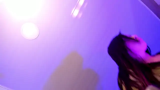 Snapshot of Rosie_jhons chatting on 01-23-25, 06:49 Rosie jhons online show from 01-23-25, 06:49