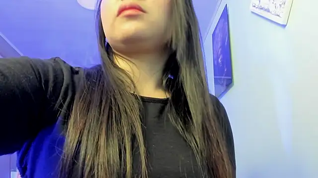 Snapshot of Rosie_jhons chatting on 01-28-25, 03:36 Rosie jhons online show from 01-28-25, 03:36