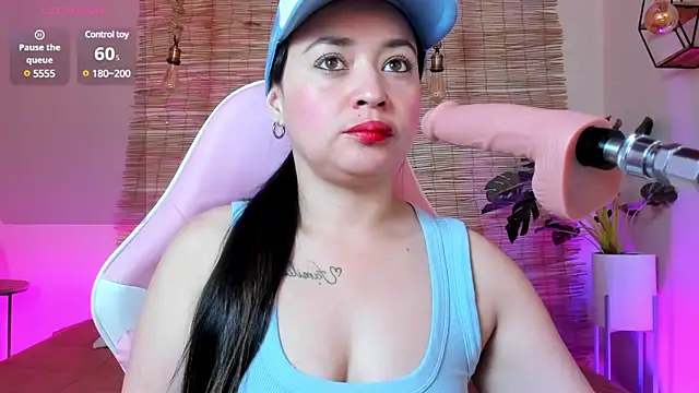 Snapshot of Rosie_jhons chatting on 02-25-25, 03:42 Rosie jhons online show from 02-25-25, 03:42