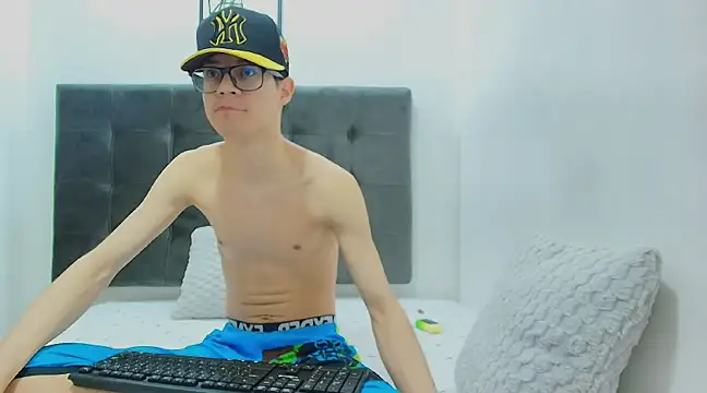 wolfandsky online show from 02-12-25, 02:21