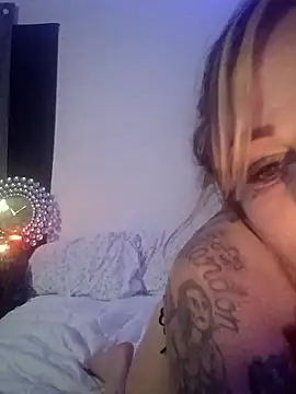 KittzyKat online show from 05-08-26, 06:30