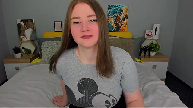 lillyloan4u online show from 03-18-26, 07:17