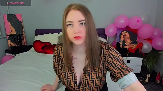 lillyloan4u online show from 03-25-26, 01:17