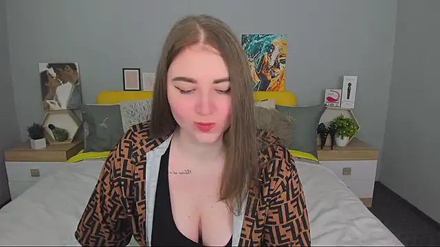 lillyloan4u online show from 04-05-26, 05:10