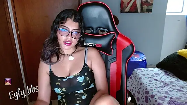 Snapshot of Eyfy_bbs chatting on 02-12-25, 10:04 Eyfy bbs online show from 02-12-25, 10:04