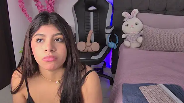 AmandaBrooks 18 online show from 11-16-25, 10:26