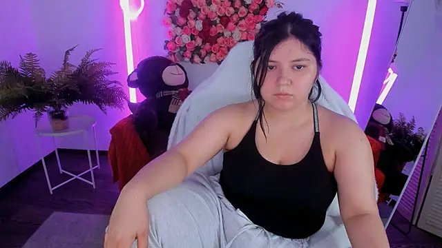 DiaAngell online show from 06-10-26, 05:12