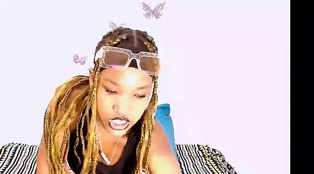 EroticSexyPrada online show from 03-10-25, 05:43