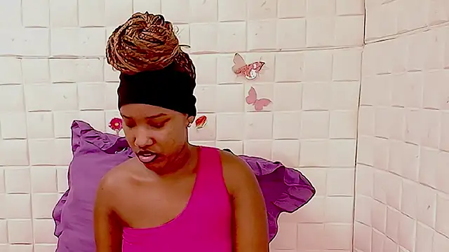 EroticSexyPrada online show from 03-04-26, 04:40