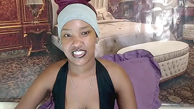 EroticSexyPrada online show from 03-23-26, 05:50