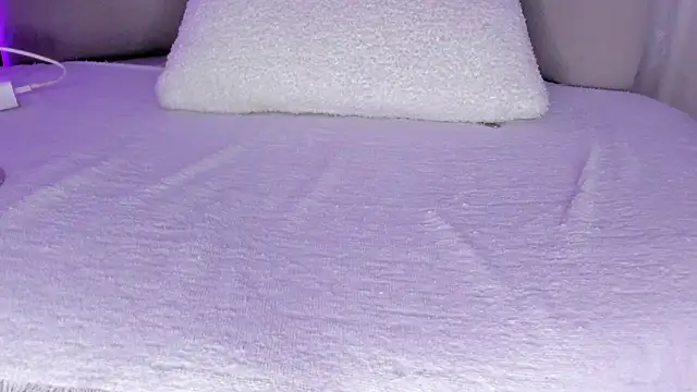 cutte hanna18 online show from 01-09-26, 04:32