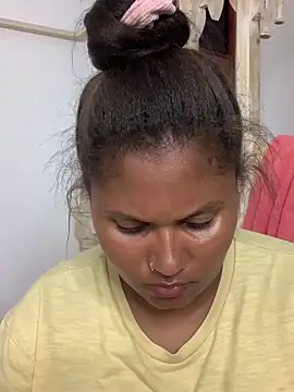 Snapshot of madell chatting on 01-25-25, 05:19 madell online show from 01-25-25, 05:19