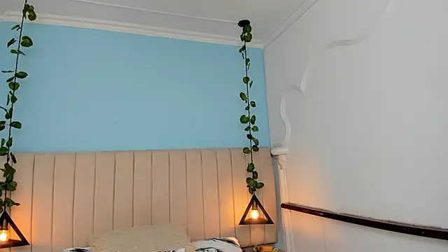 Paulina Lopezz online show from 01-30-25, 08:21