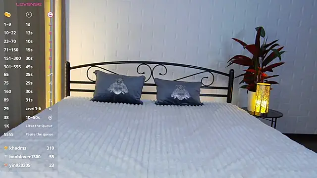 GiKarerra online show from 03-15-25, 01:40