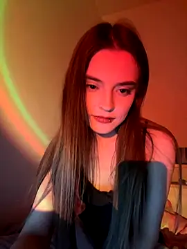 Snapshot of RayWillliams chatting on 11-15-25, 09:11 RayWillliams online show from 11-15-25, 09:11