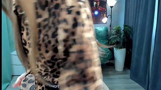 RayWillliams online show from 04-27-26, 02:15