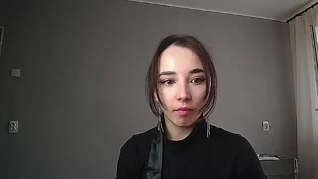 Eva Gloryy online show from 03-11-25, 01:12