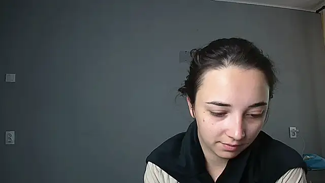 Eva Gloryy online show from 09-16-25, 10:27